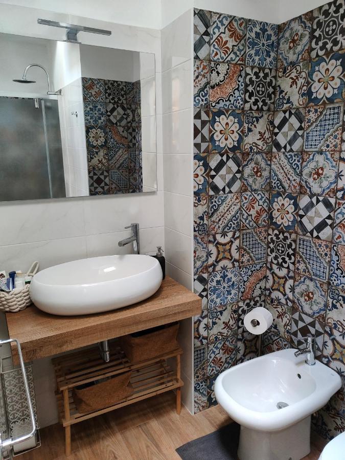 Volta 8 Rooms Triest Exterior foto