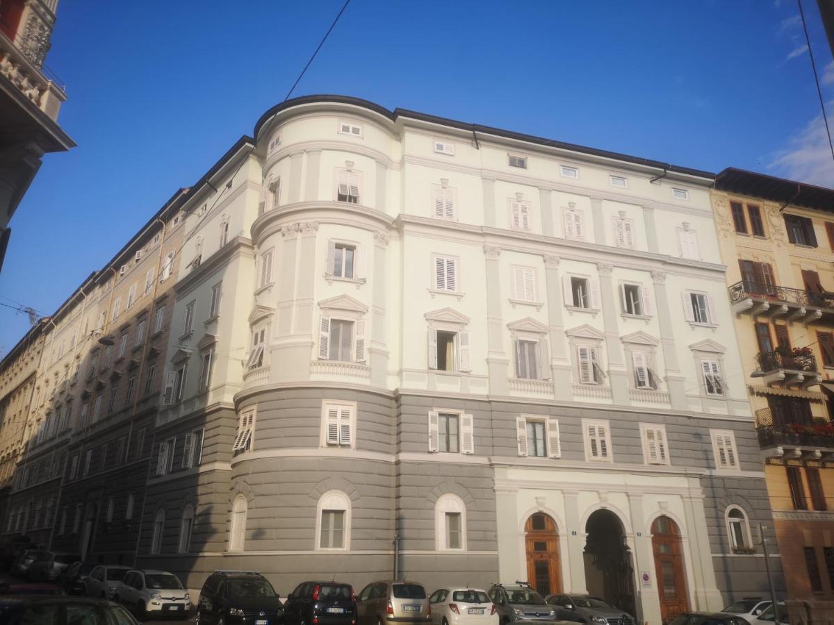 Volta 8 Rooms Triest Exterior foto